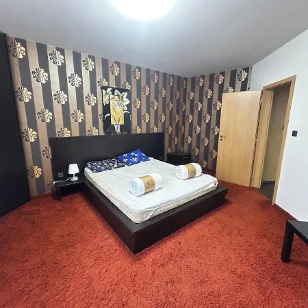 Bohemian 1 - Fast Wi-fi, Ac, Balconies *